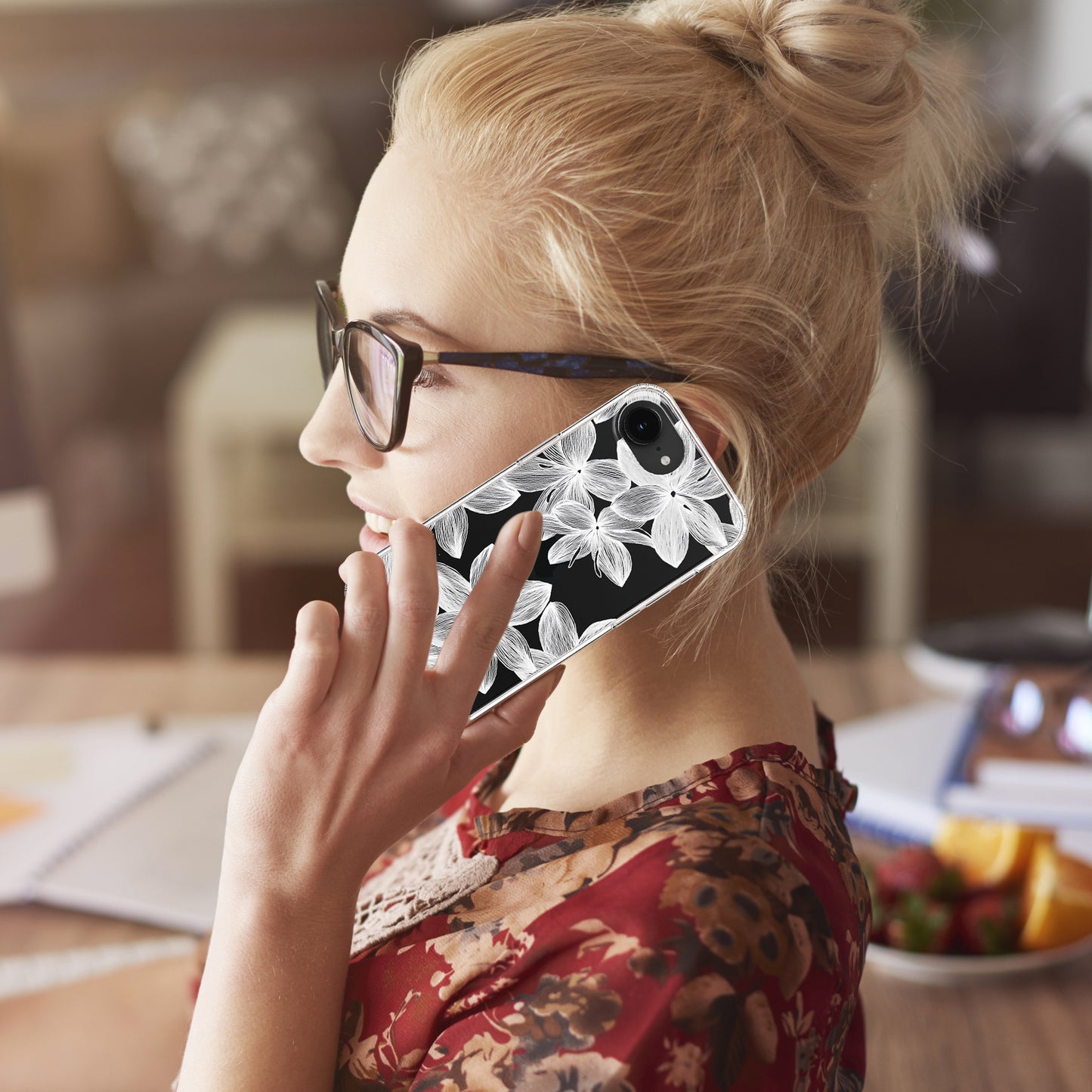 iPhone 16E Case, Anti-Scratch Clear Case - White Flower