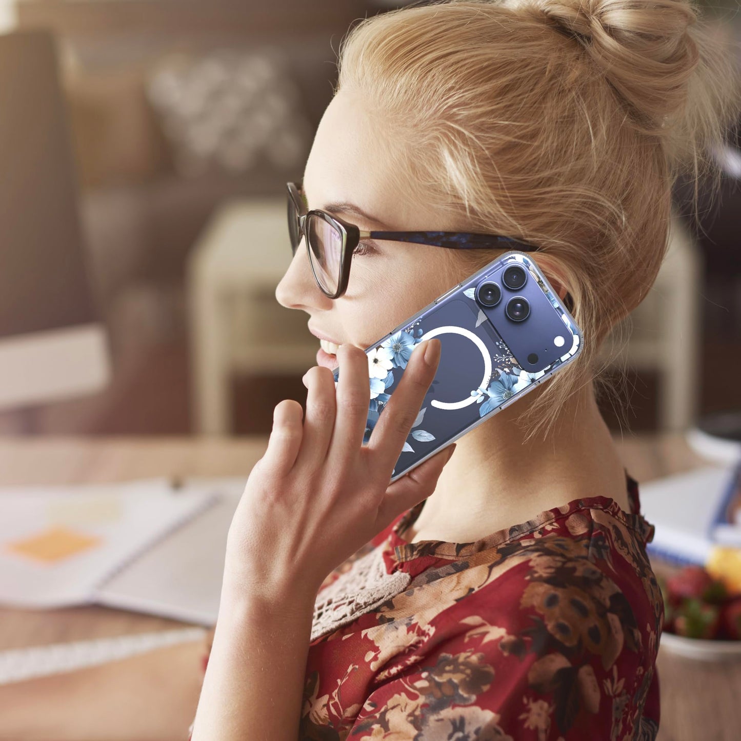 iPhone 17 Pro Max Case, Anti-Scratch Clear Case - Blue Flower