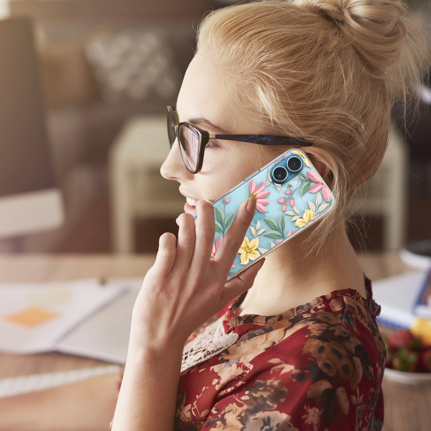 iPhone 16 Plus Case, Anti-Scratch Clear Case - Floral Painting